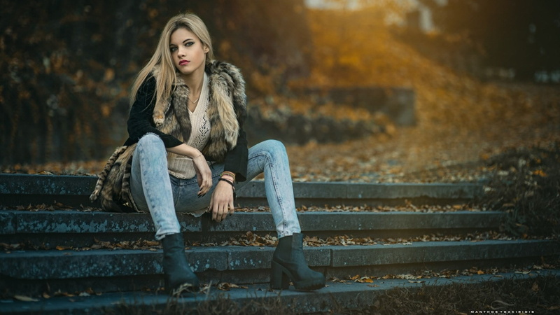 fall, 1080P, blonde, stairs, women, sitting, model, 500px, Manthos Tsakiridis, women outdoors
