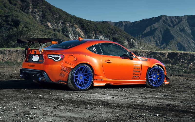 luxury, stationary, orange color, Rims, red, fuel and Power Generation, sport, new, Mountain, sky, Wheels, sports Race, road, hatchback, motorsport, power