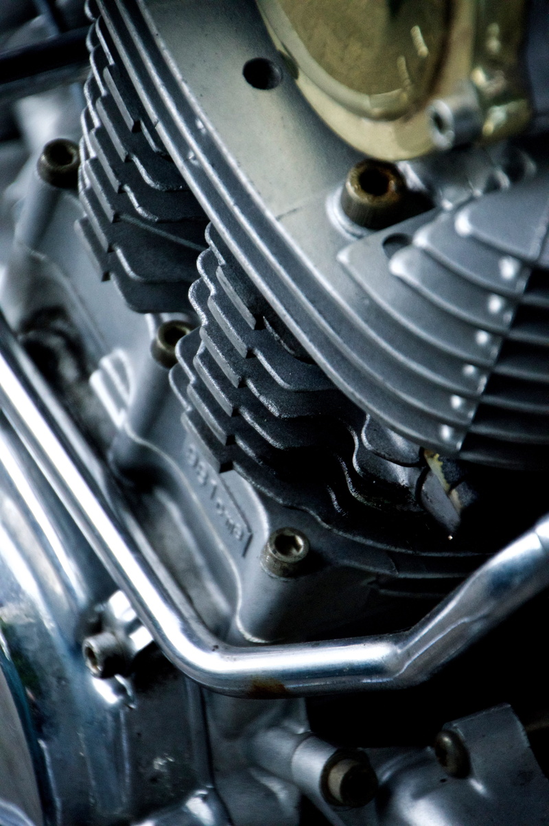 day, suspension, yamaha, retired, connection, bikes, machine part, close-up, machine, cooling, mode of transportation, corrosion, industrial equipment