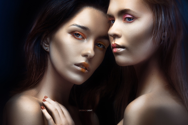 hand, shoulders, the dark background, Alexander Drobkov-Light, Maria Larina, portrait, two girls, face, 2K, manicure, look, Marina, makeup