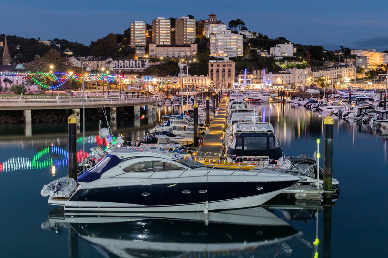boat, transportation, architecture, boats, travel, watercraft, torquay, yacht, waterfront, no people, reflection, 5K, pier, harbor, lighted, building exterior