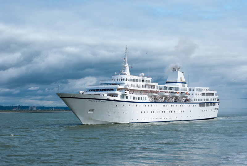 nautical vessel, ship, holiday, nature, sea, anchored, cloud - sky, cruise ship, boat, passenger craft, ocean, waterfront, cruise, transportation, yacht