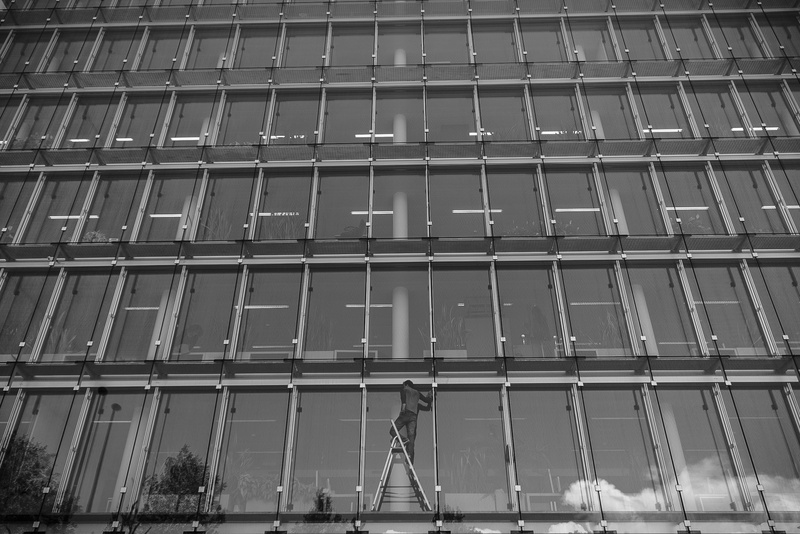 glass, no people, window, construction site, full frame, cleaner, apartment, outdoors, office building exterior, industry, construction industry, glass - material
