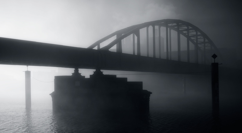 against light, travel destinations, limburg, bridge - man made structure, built structure, no people, connection, sea, architectural column, Water, steel