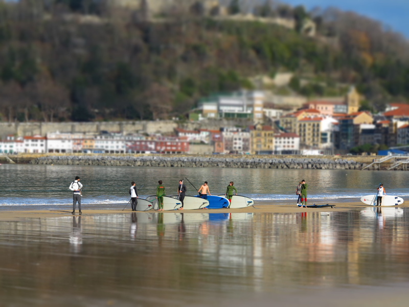 water, san sebastian, miniature effect, 4K, transportation, real people, nature, outdoors, men, rowing, lifestyles, people, architecture, travel, surf