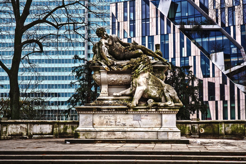 marble, architecture, facade, historically, art and craft, representation, tree, outdoors, day, plant, female likeness, building, city, male likeness, trees