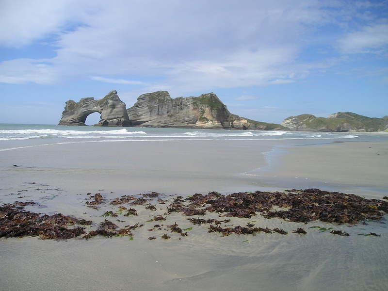 horizon over water, tranquil scene, nature, stack rock, wave, water, scenics - nature, solid, beach, no People, Goal, rock formation, day, sky, non-urban scene
