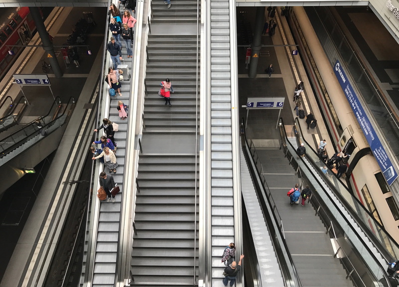 public transportation, transportation, angle, women, large group of people, indoors, built structure, city, architecture, crowd, real people, building