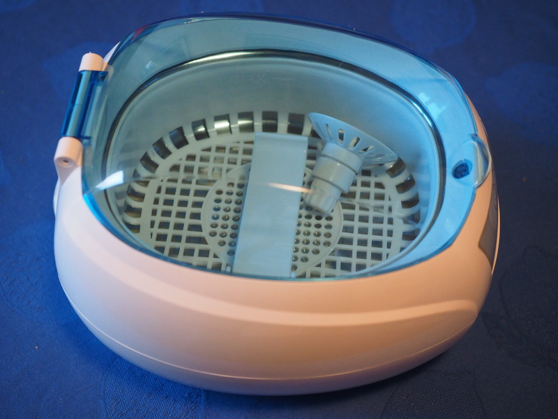 ultrasonic, parts cleaning, still life, container, car, blue, research, ultrasonic cleaning system, close-up, Ultrasonic Cleaner, indoors, science, box