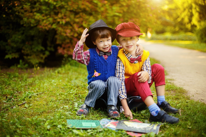 sister, plant, childhood, boys, children, young, full length, togetherness, bonding, adorable, grass, cute, family, sitting, offspring, people, females