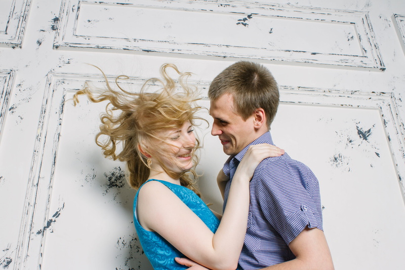 bonding, young men, relationship, couple - relationship, couple, waist up, lifestyles, standing, feelings, 4K, lavstori, young adult, women, two, emotion