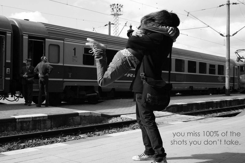 trains, white, train, monochrome, Black, art, train stations, hugging, lovers, stations, 2K, greyscale, hd, vehicles