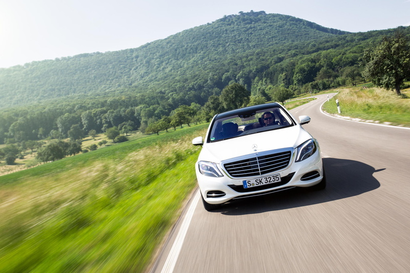 front, 1080P, speed, Mercedes-Benz, movement, S Class, S500, white, AMG, hills, Stuttgart