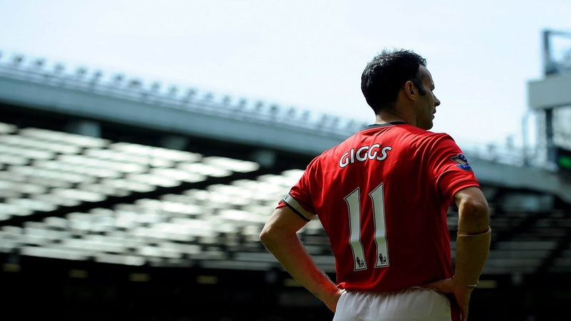 athlete, football, adult, hd, giggs, white, wa, three quarter length, red, manchester, casual clothing, real people, focus on foreground, hand on hip, looking
