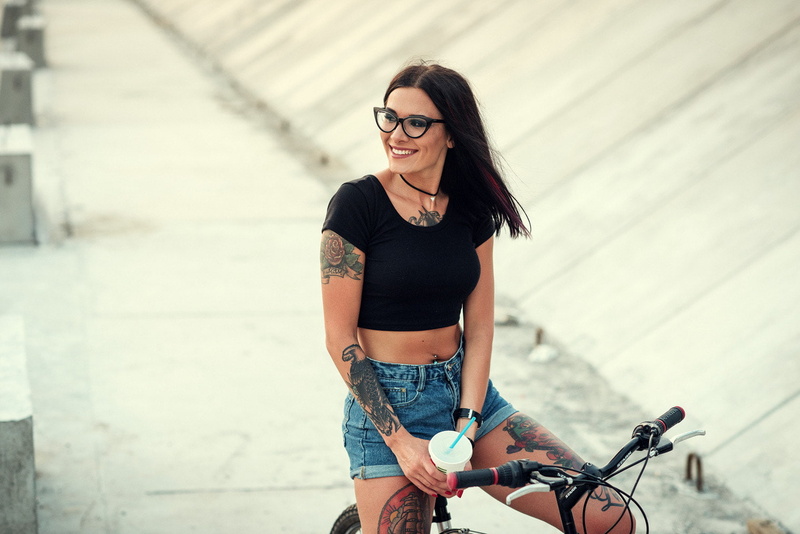 500px, bicycle, 720P, Gene Oryx, women