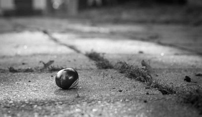 decoration, environment, stones, nature, path, day, sunlight, fetus, no people, fantasy, Depth, admiration, detail, focus on foreground, metal, single object