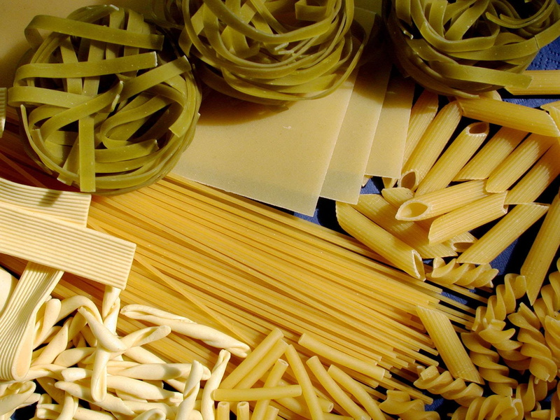raw food, wellbeing, spaghetti, lasagna, penne, 1080P, noodles, italian food, pasta, choice, freshness, no people, high angle view, variation, yellow