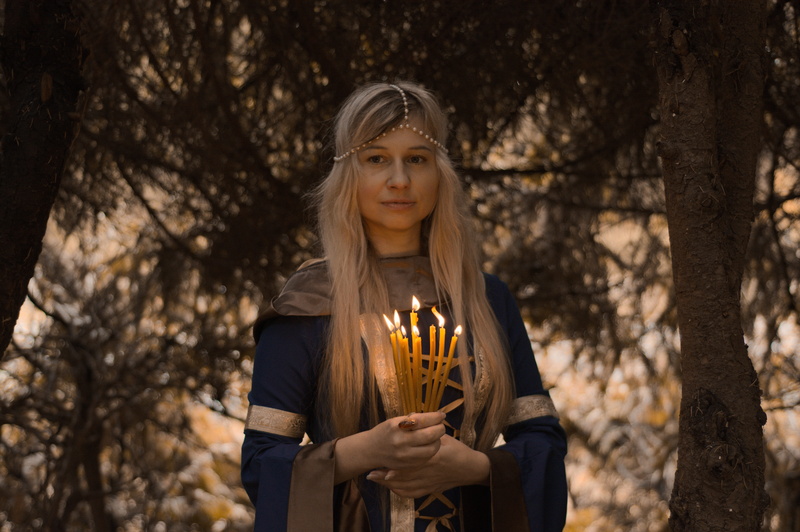 forest, woman, the middle ages, legend, herbalist, magic forest, front view, waist up, one person, woodland, rite, medieval way, tree, fairy, witch, fabulously