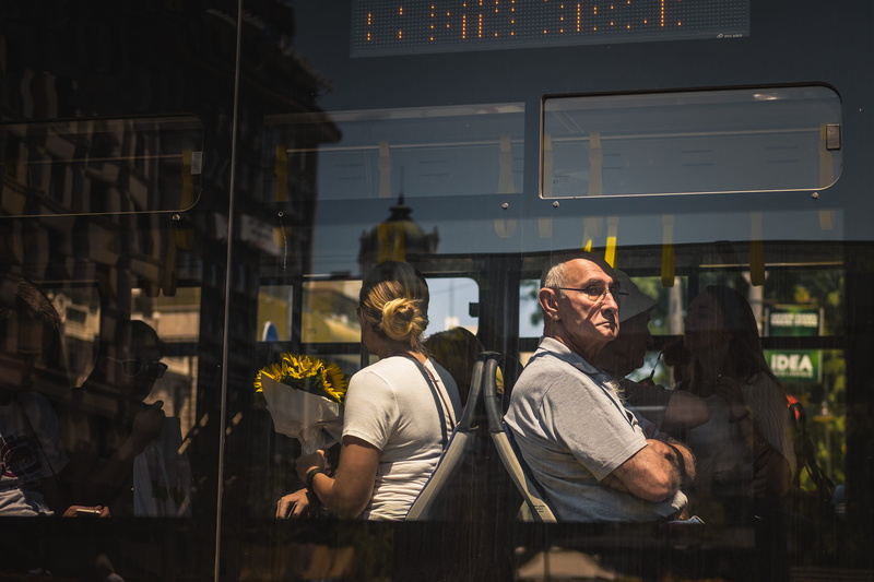 males, reflection, casual clothing, seat, store, one man only, bus, beard, glasses, photo, man, lifestyles, person, mid adult, travel, woman, mature men
