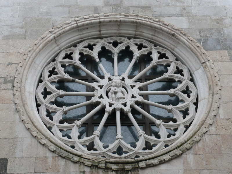 ornate, outdoors, building exterior, rose window, Church, Architecture, design, Italy, craft, 2K, wheel, architecture, built structure, church, Friuli
