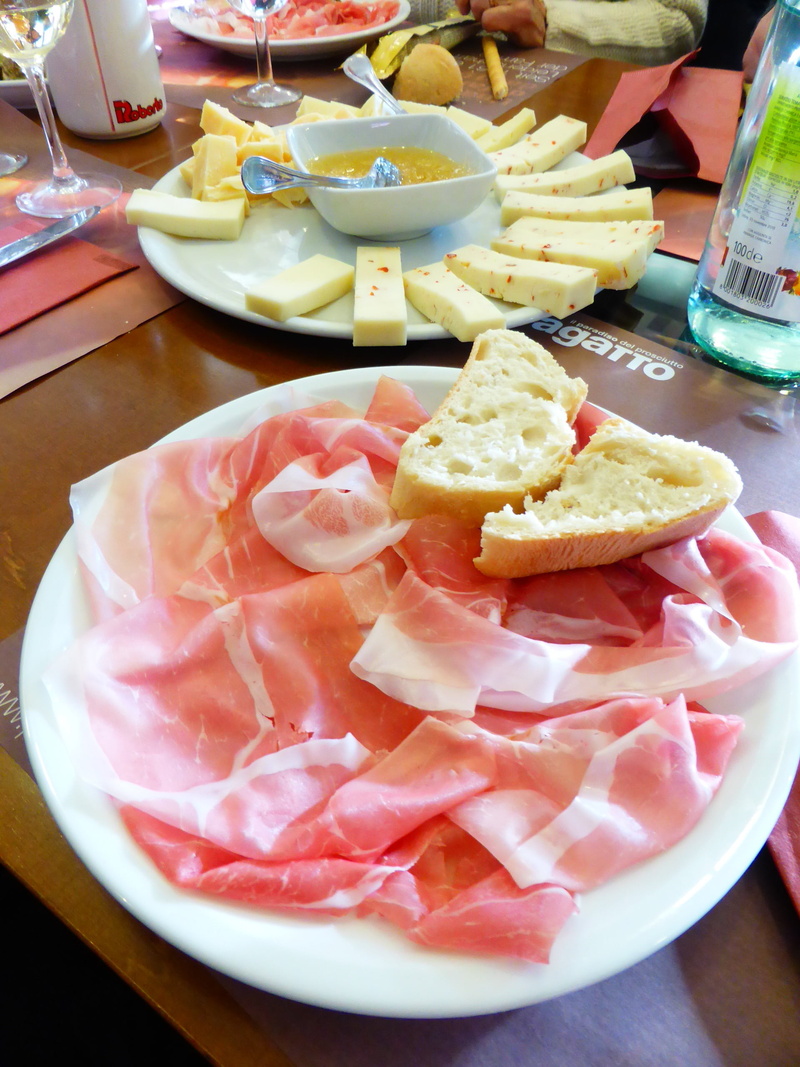 2K, table, ham, italy, ready-to-eat, no people, food, healthy eating, meat, wellbeing, food and drink, temptation, crockery, friuli, close-up, plate, fruit