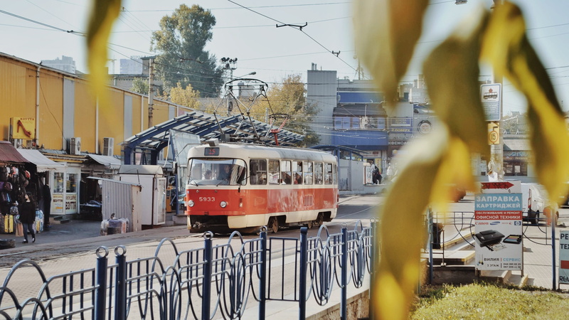 nature, urban, train, architecture, bus, kiev, cable, tramway, person, ukraine, streetcar, building, land vehicle, cable car, white, human, city, day, railroad track