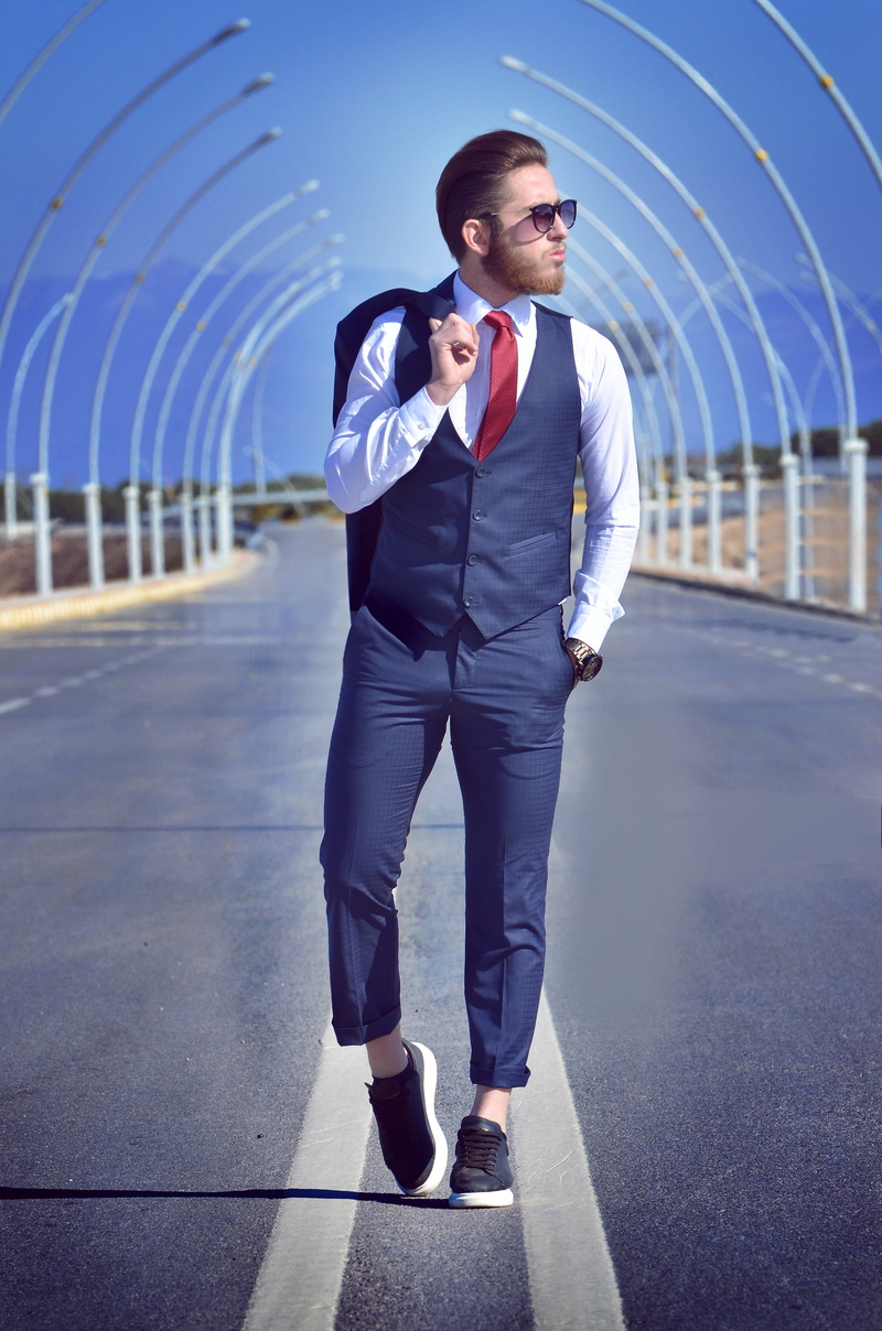 middle, walk, clothing, beautiful, car, young, full length, innovator, one person, suit, man, shirt, real people, pants, formalwear, males, day, standing