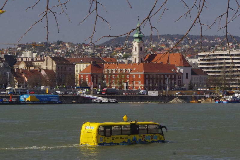 transportation, river, 1080P, travel, building, day, hungary, europe, incidental people, sky, waterfront, residential district, nautical vessel, mode of transportation