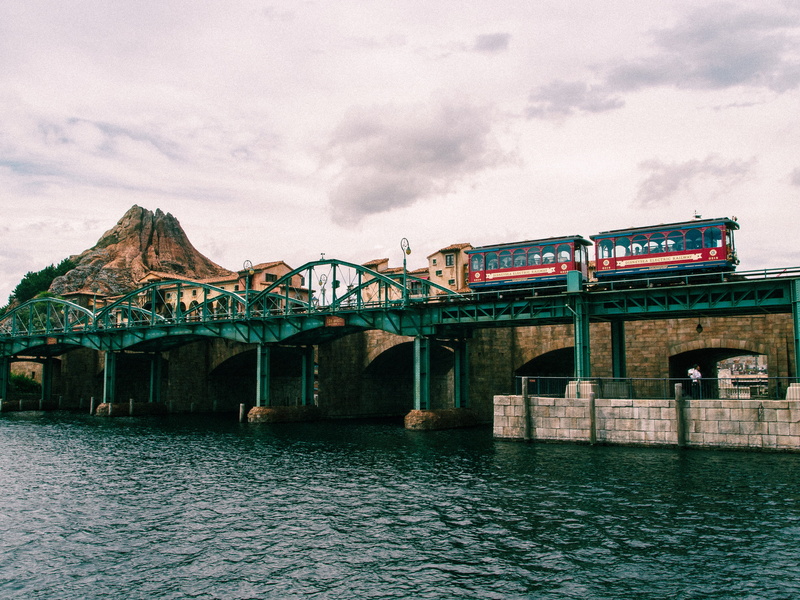 outdoors, vehicle, built structure, day, arch bridge, locomotive, no people, arch, waterfront, rail, connection, train, railway, arched, architecture, travel