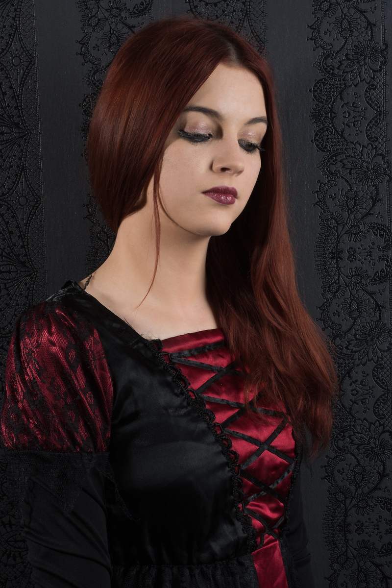 red, young adult, beautiful woman, regardless of whether the, skin, fashion, artistic, front view, moment, maroon, emotion, nice, real people, redhead