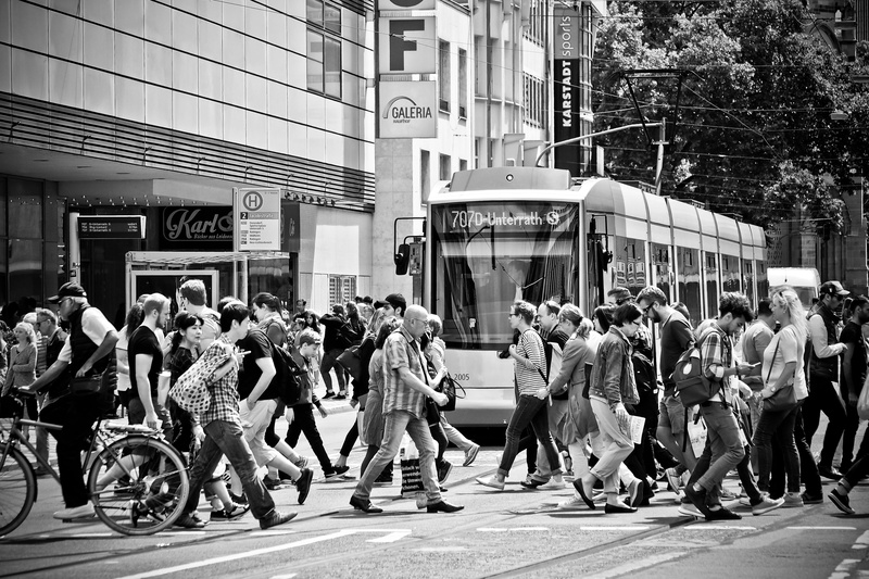 human, group of people, 4K, leisure activity, scene, city life, lifestyles, rail, building exterior, grayscale, street, day, architecture, street photography