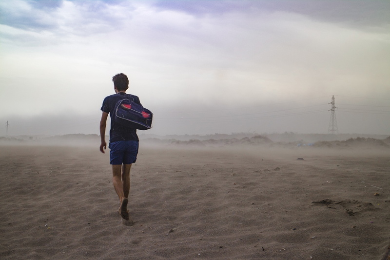 walk, holding, nature, lifestyles, landscape, men, sky, short, bag, beauty in nature, scenics - nature, barefoot, shoulder, tourism, environment, real people