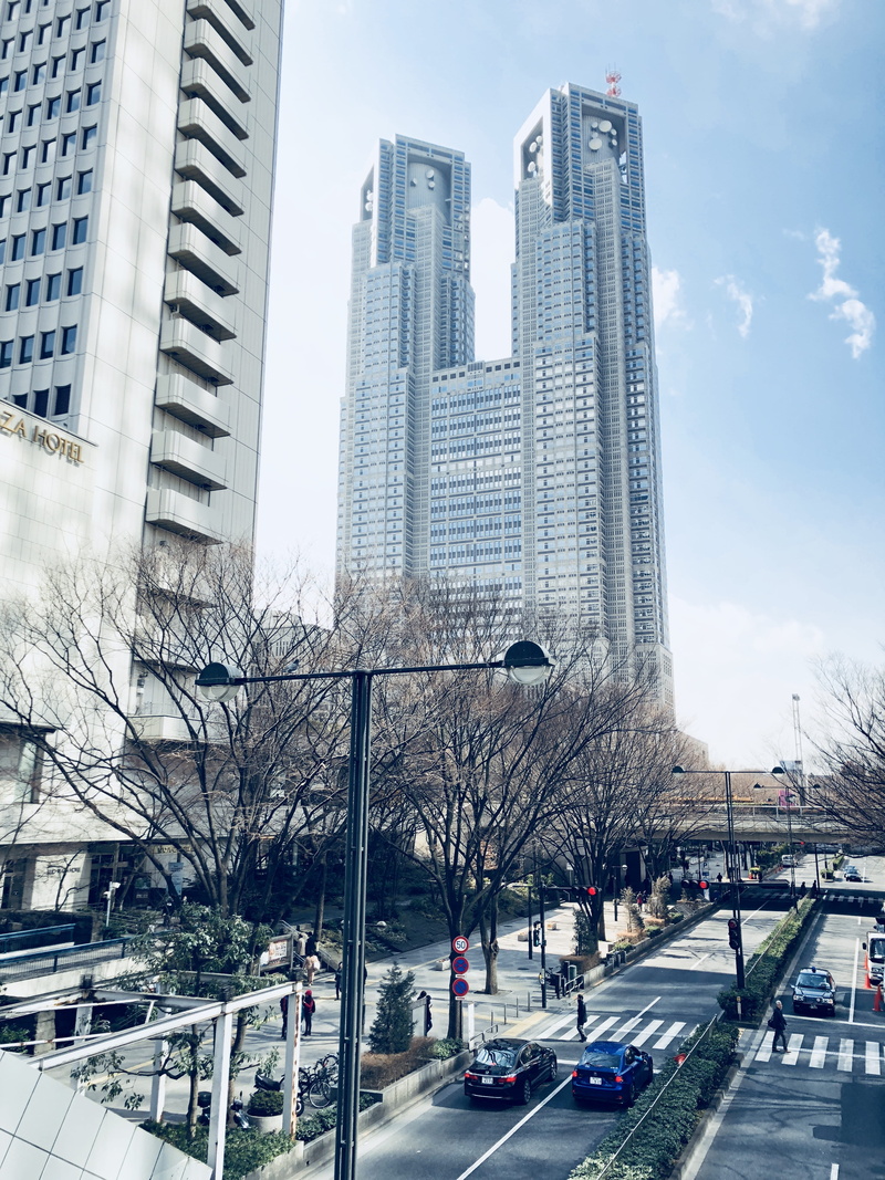 motor vehicle, sky, shinjuku-ku, photography, land vehicle, tower, city, plant, tree, office building exterior, 4K, urban, tall - high, building exterior
