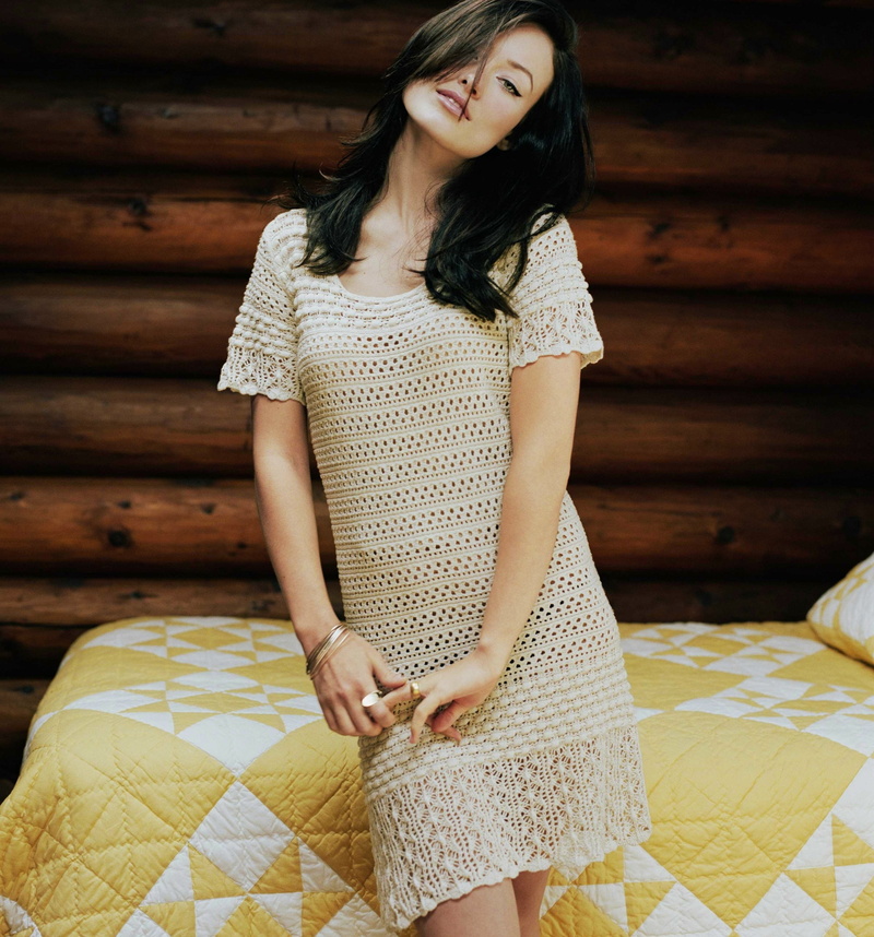 2K, young women, fashion, Olivia Wilde, actress, beauty, brown hair, women, young adult, hairstyle, relaxation, mini dress, contemplation, indoors, beautiful woman
