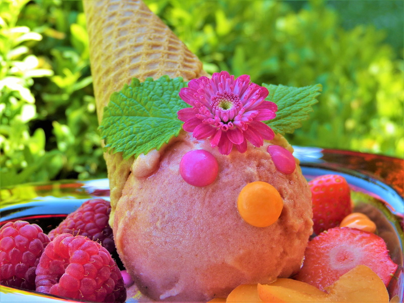 close-up, raspberries, summer, freshness, nature, multi colored, flower, focus on foreground, showing, table, healthy eating, out, food and drink, day