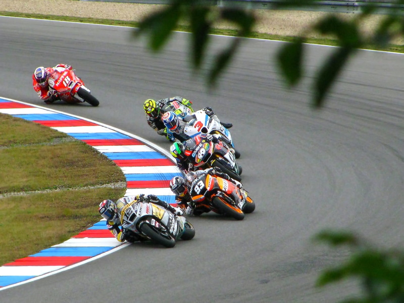 paddock, general Practitioner, day, circuit, Motorcycle, land vehicle, fast, people, winning, motorcycle, engine, racing, moto2, championship, motors, motorsport