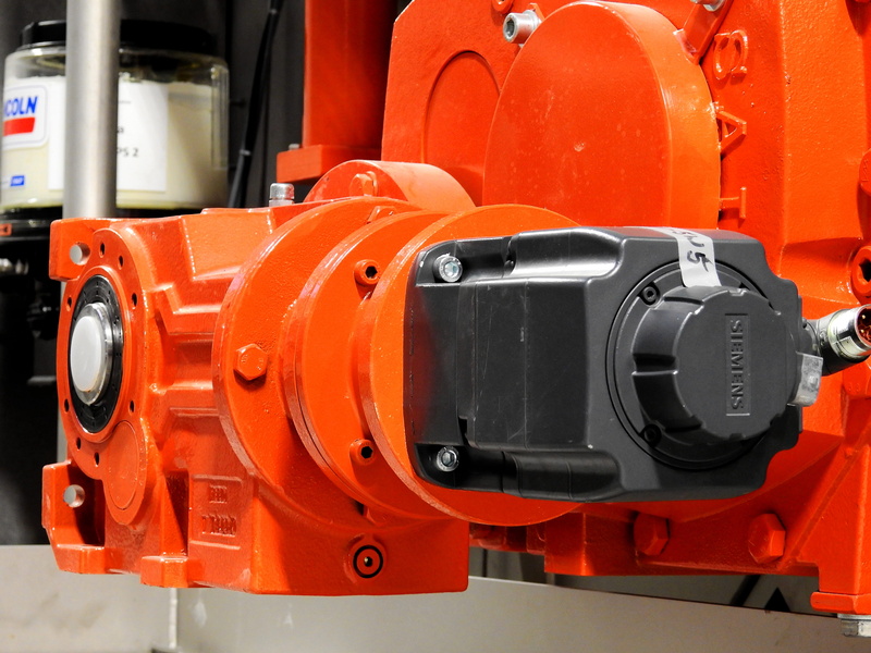 orange color, Technology, mechanics, plant, no people, industry, modern, close-up, man made object, still life, Transmission, photography themes, day, machine