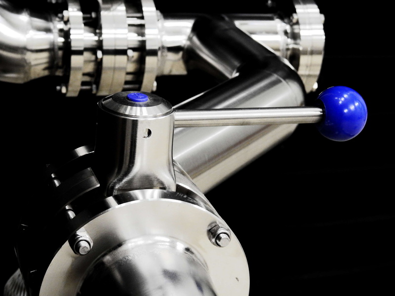 leisure activity, valve, still life, stainless steel, anlagentechnik, sport, leisure games, 4K, reflection, machinery, fuel and power generation, silver colored