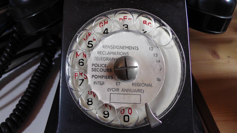 old phone, ringtone, vintage, western script, control panel, no people, knob, gauge, information, indoors, connection, call, fuel and power generation