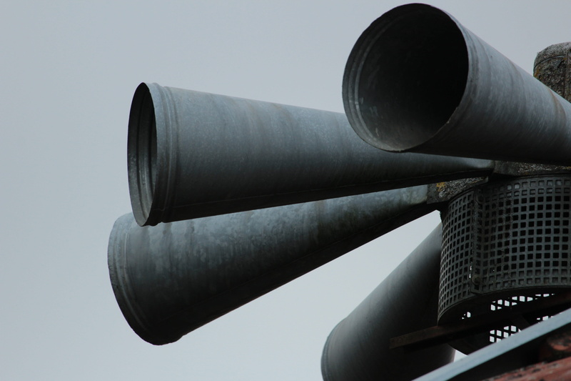 technology, 5K, Ringtone, day, megaphone, equipment, metal, speaker, Firefighter, surveillance, built structure, Alert, communication, close-up, history