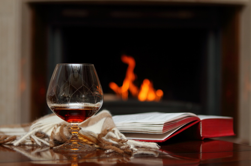 footed, flame, the evening, short, fire, 4K, copy Space, refreshment, fireplace, dinner, red, close-up, red wine, cognac, drinking Glass, no People, cognac - Brandy
