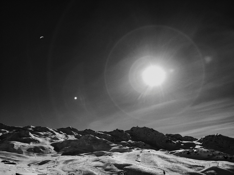 outer space, flare, environment, space, architecture, tower, water, sunbeam, mountain, winter, no people, 4K, lens flare, cold temperature, nature, val thorens