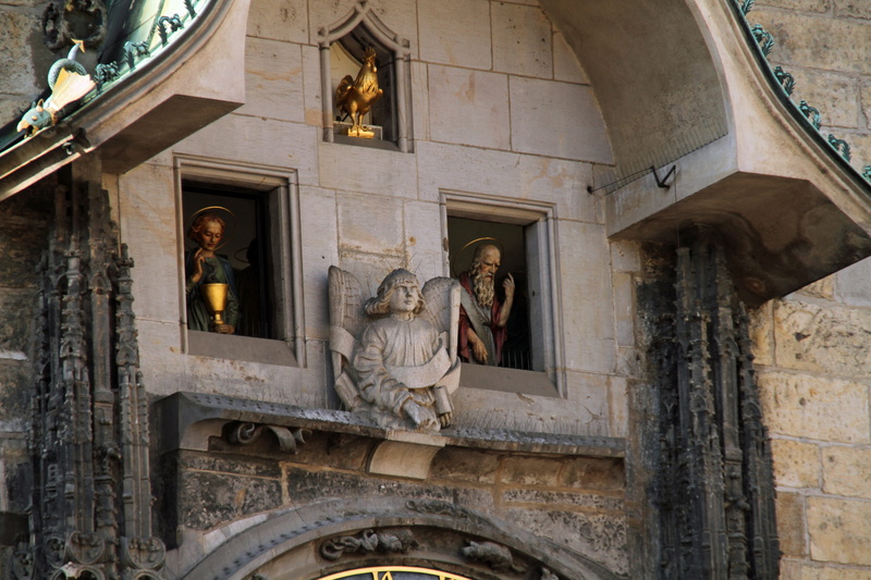 tower, architectural column, belief, place of worship, the past, representation, no people, built structure, prague, sculpture, landmark, human representation