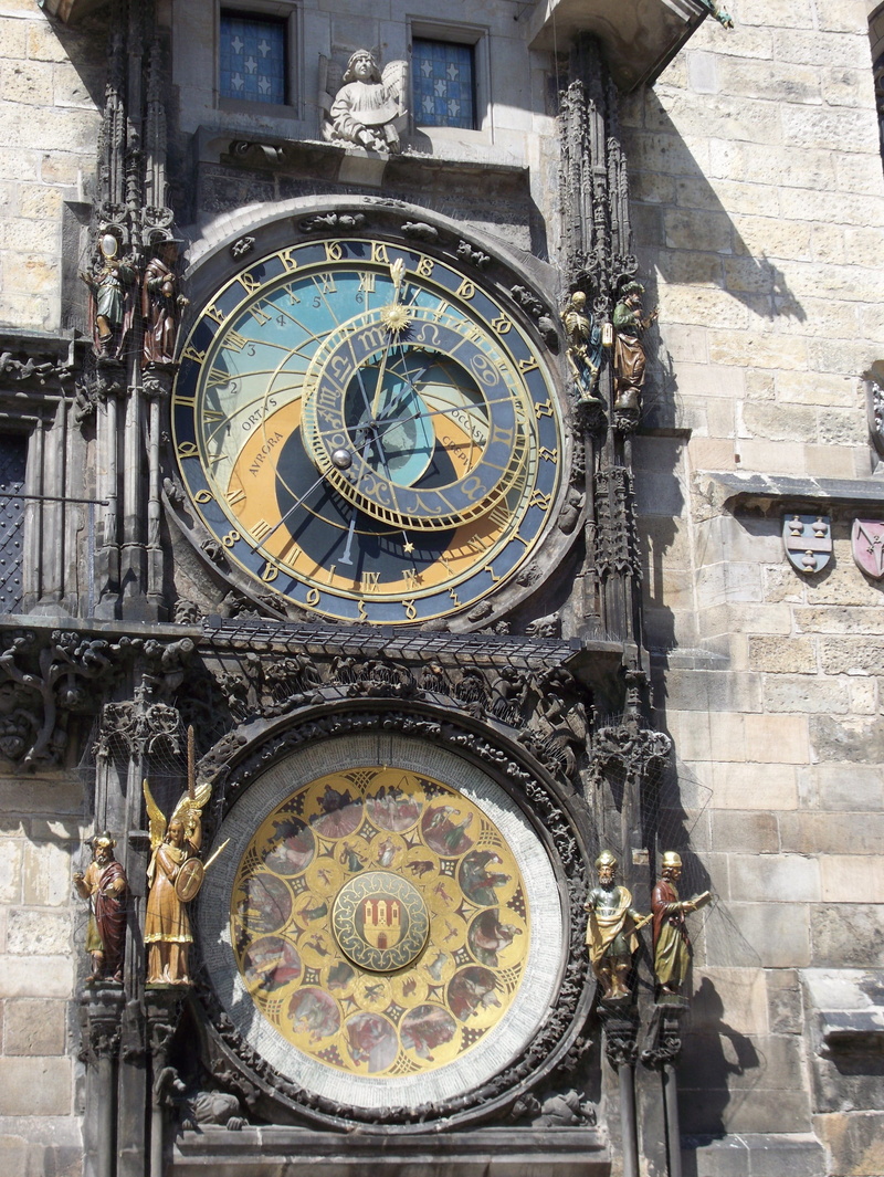 building exterior, city, 2K, outdoors, czech republic, low angle view, ornate, time, tourism, no people, built structure, clock tower, astronomical clock