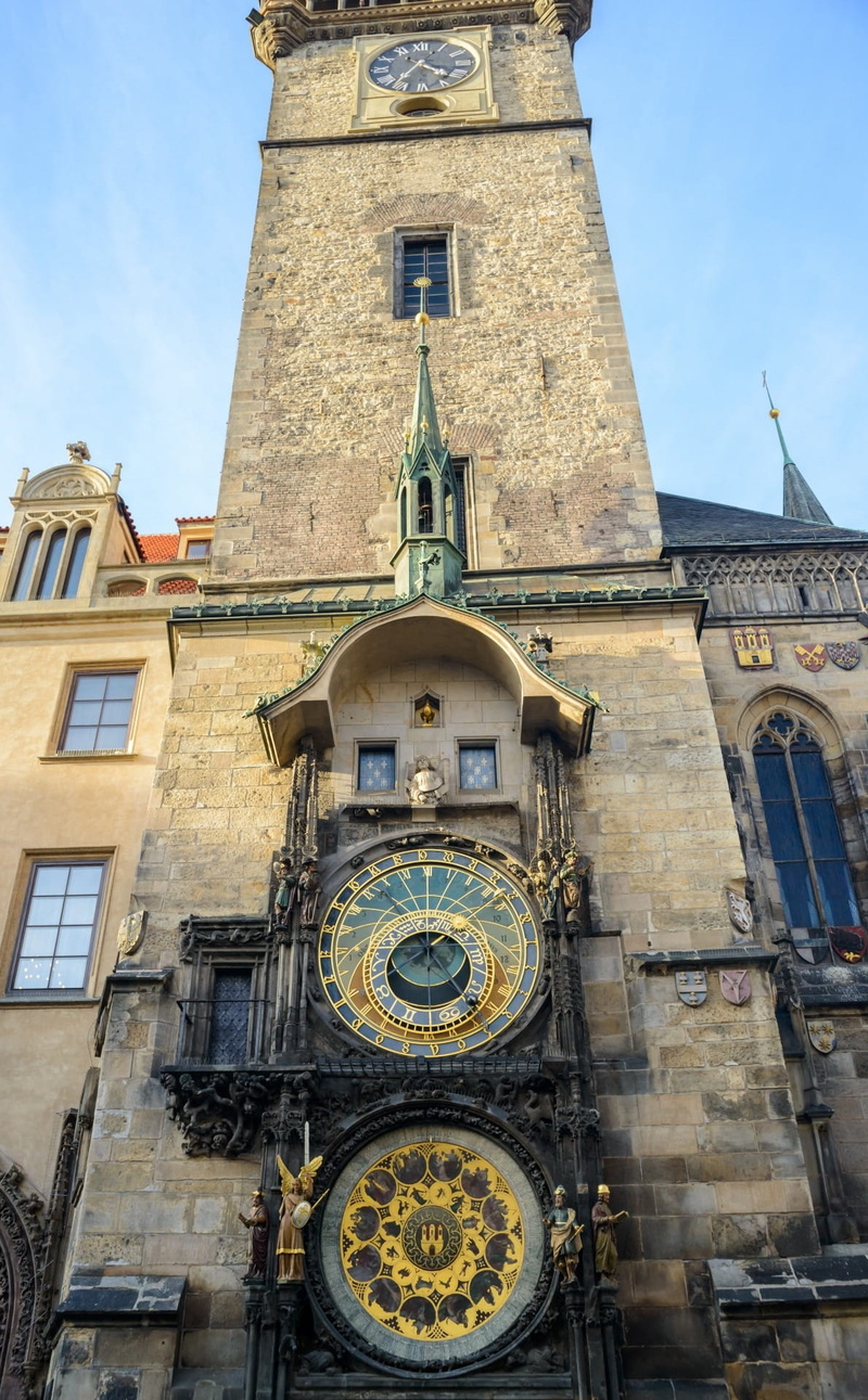 no people, sky, clock face, Astronomical Clock, outdoors, the past, clock, travel destinations, low angle view, diligence, History, time, architecture