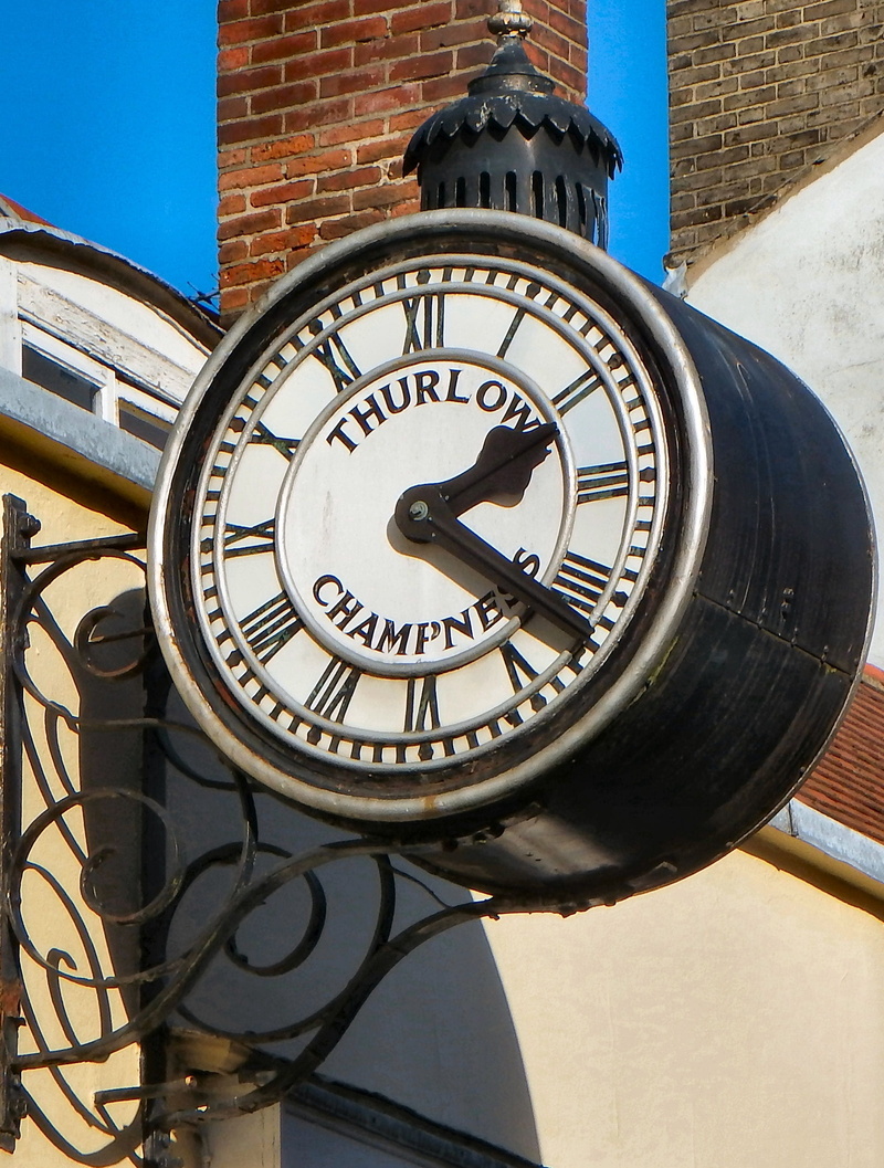 antique, old, roman numeral, minute hand, deadline, style, communication, number, city, minute, sunlight, building exterior, building, classic, hour, countdown