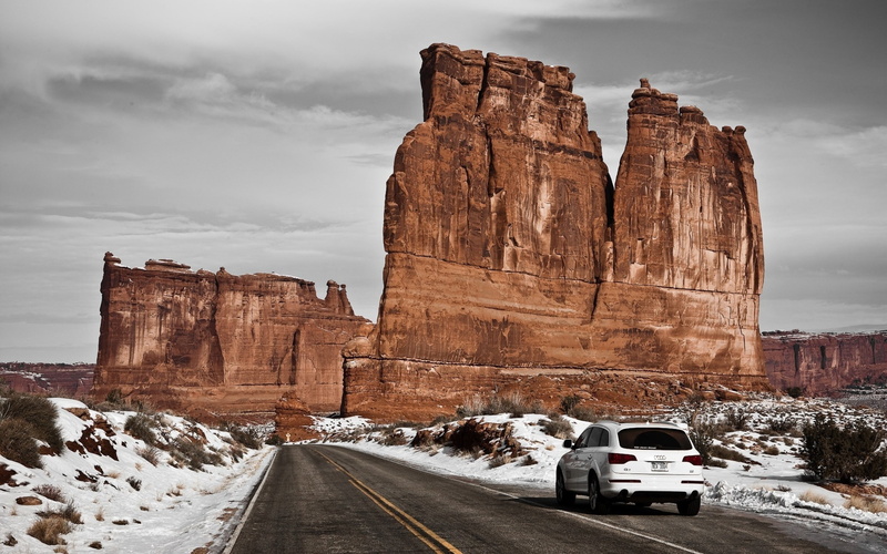 Audi, overcast, snow, landscape, rock, desert, nature, road, car, white cars, 2K