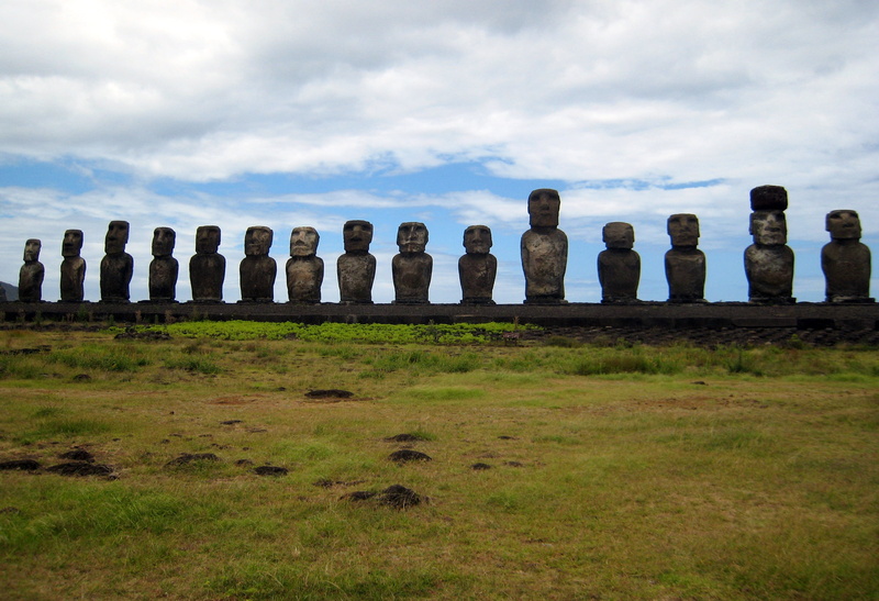 travel, day, easter island, stone figures, sadness, 2K, history, in a row, memorial, sky, nature, ancient civilization, architecture, land, ahu tongariki