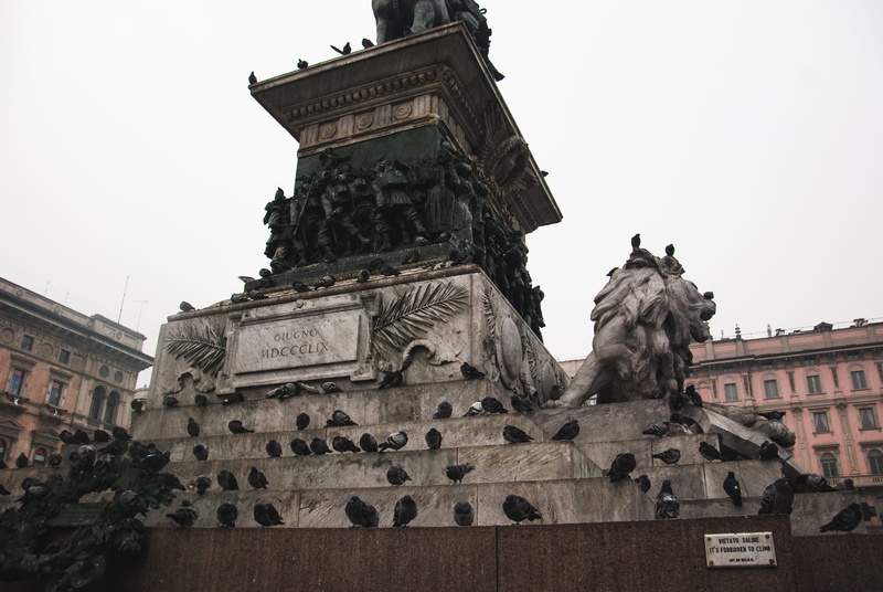 travel, milan, built structure, art and craft, history, low angle view, duomo di milano italy, no people, the past, representation, nature, texture, outdoors