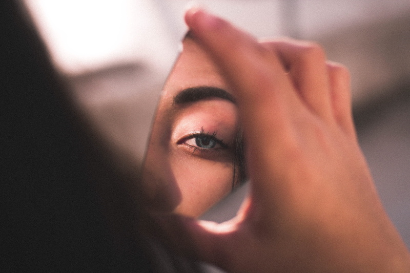 human body part, woman, young women, beauty, mirror, one person, close-up, contemplation, broken, 4K, indoors, women, focus on foreground, looking at camera